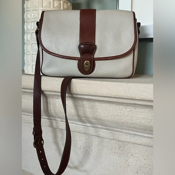 Coach Vintage Sheridan Glenwood Cream Brown Genuine Leather Crossbody Bag - Picture 3 of 15